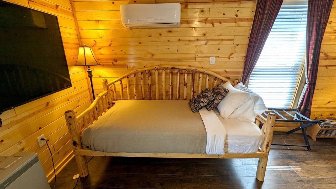 Photo of Bedroom in Gardiner
