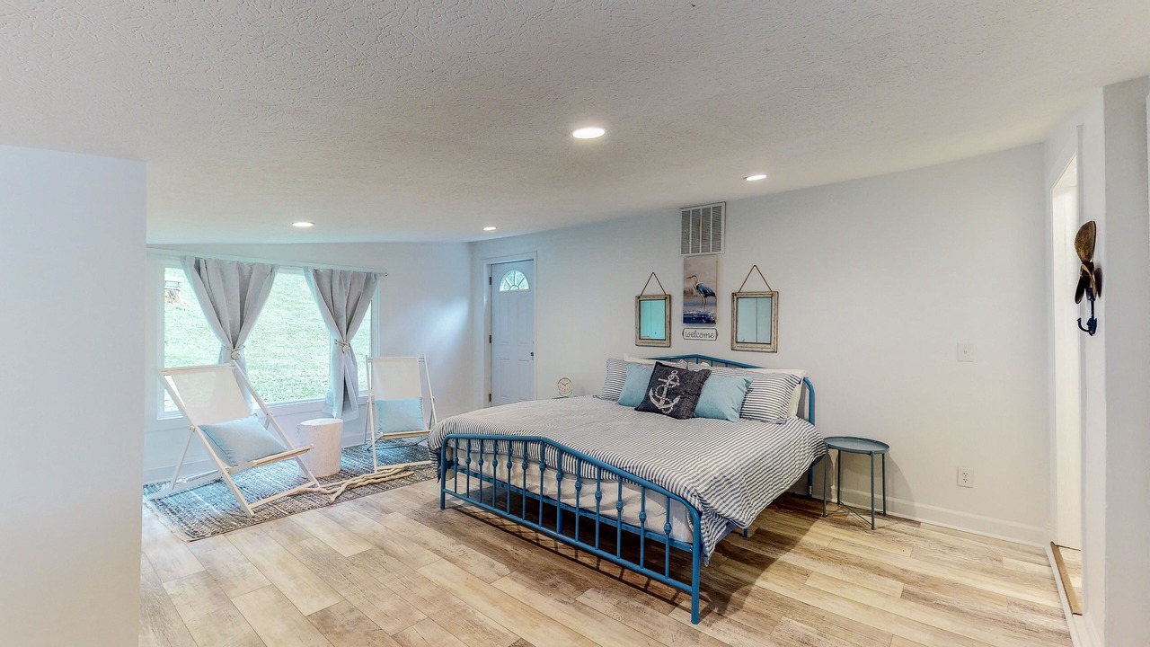 Photo of Bedroom in Sherrodsville