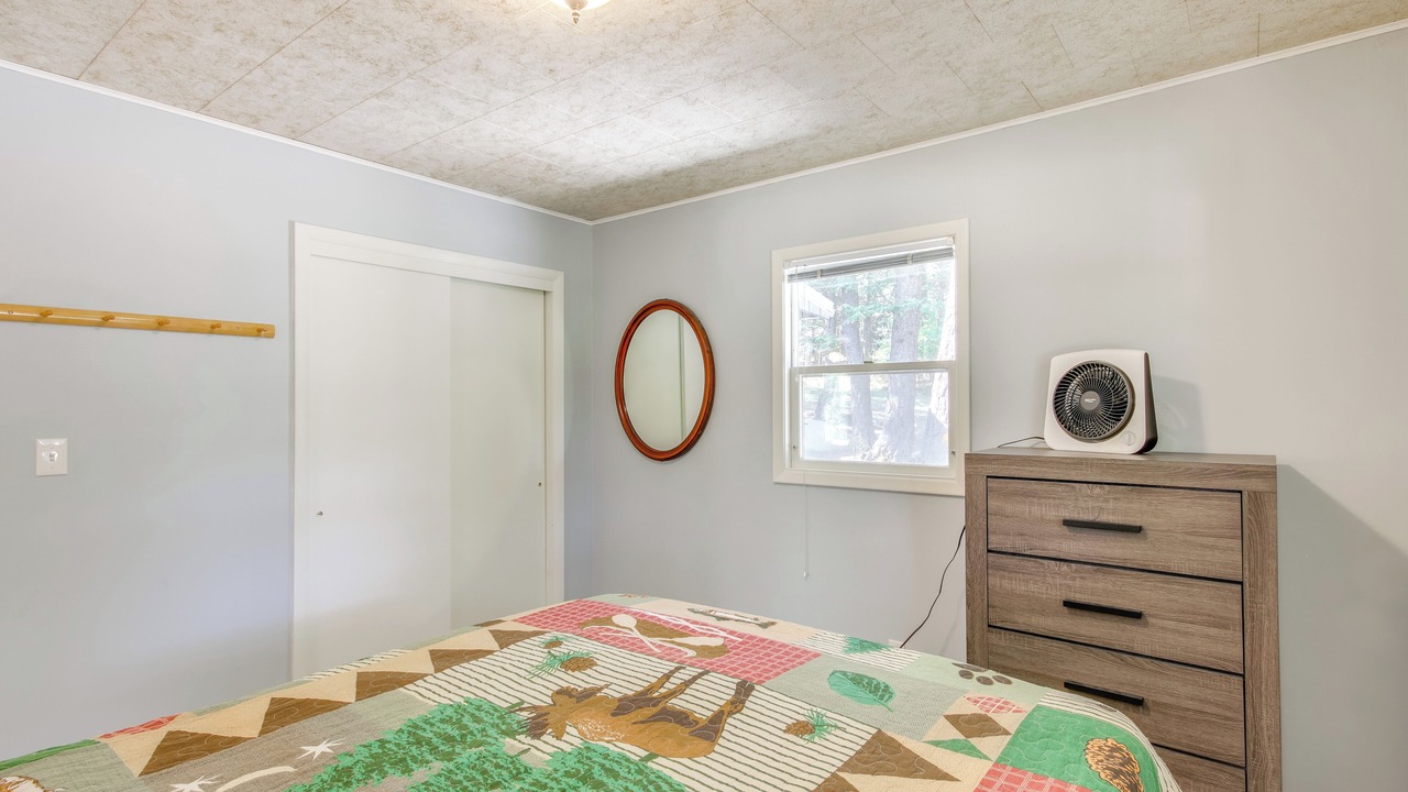 Photo of Bedroom in McLeod