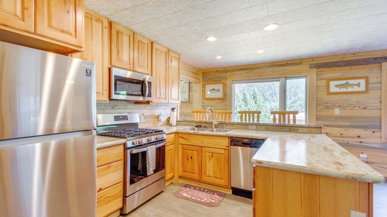Photo of Kitchen in McLeod