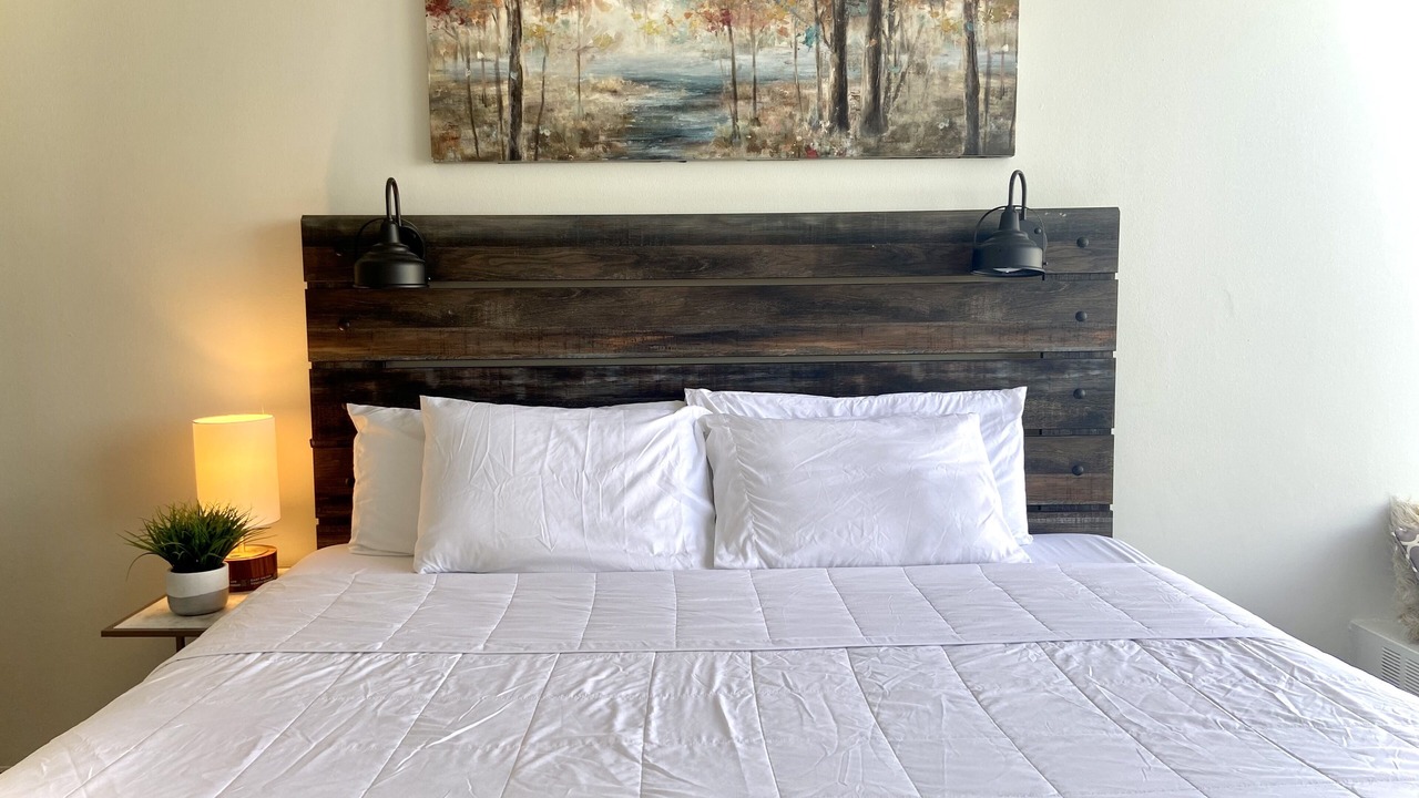 Photo of Bedroom in Lafayette Park