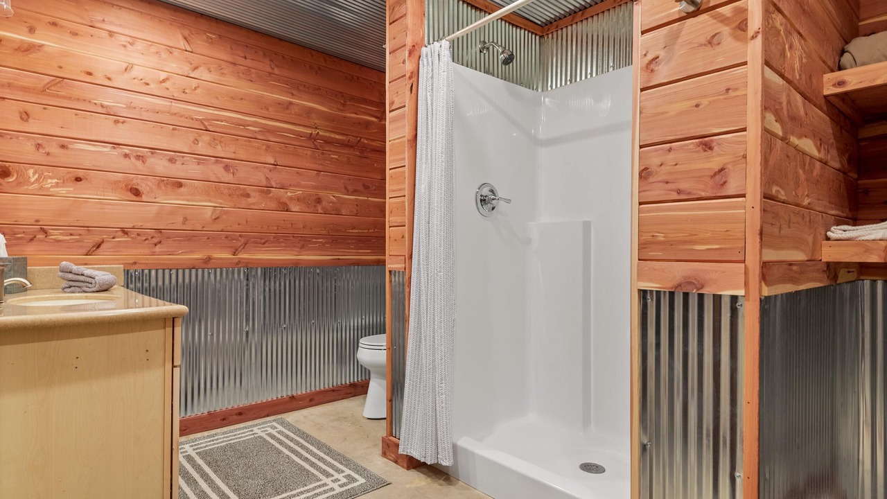 Photo of Bathroom in Norfork