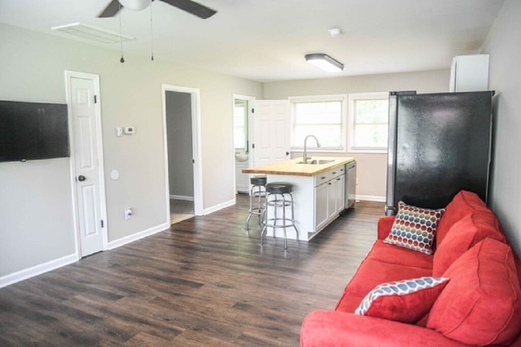 Photo of Livingroom in Pumpkin Center