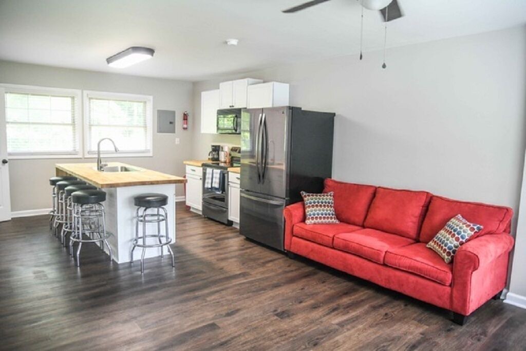 Photo of Livingroom in Pumpkin Center