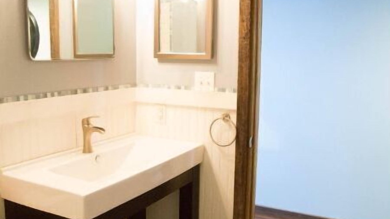 Photo of Bathroom in McConnelsville