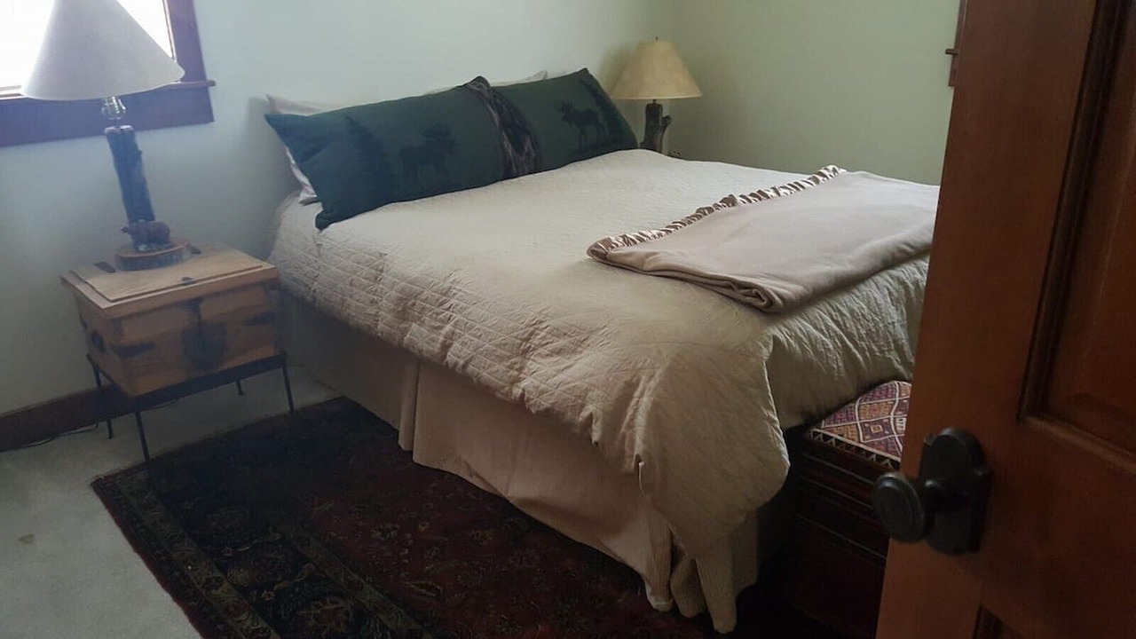 Photo of Bedroom in Porcupine Park