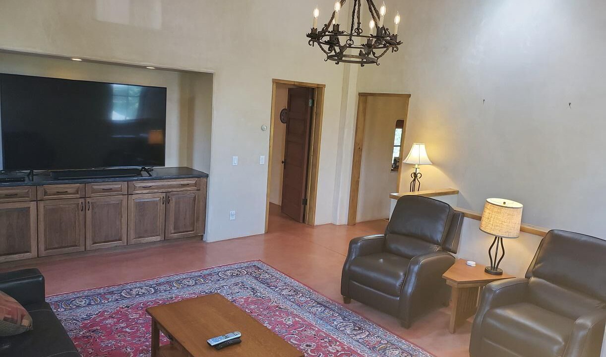 Photo of Livingroom in Bozeman