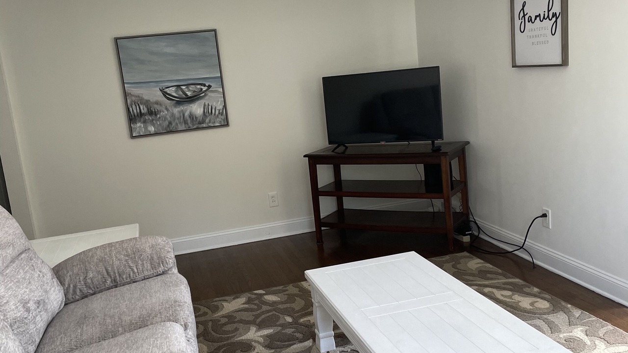 Photo of Livingroom in Westlake