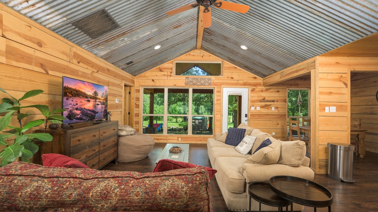 Photo of Livingroom in Pickens