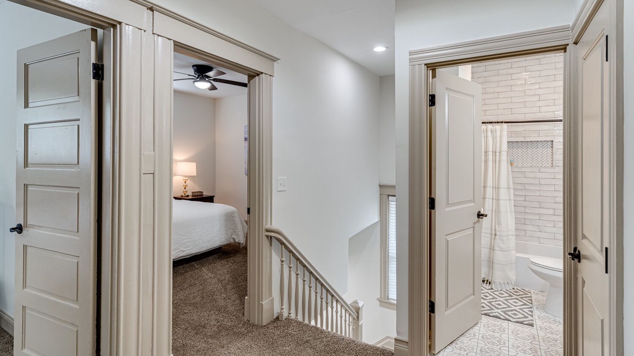 Photo of Bedroom in Mount Auburn