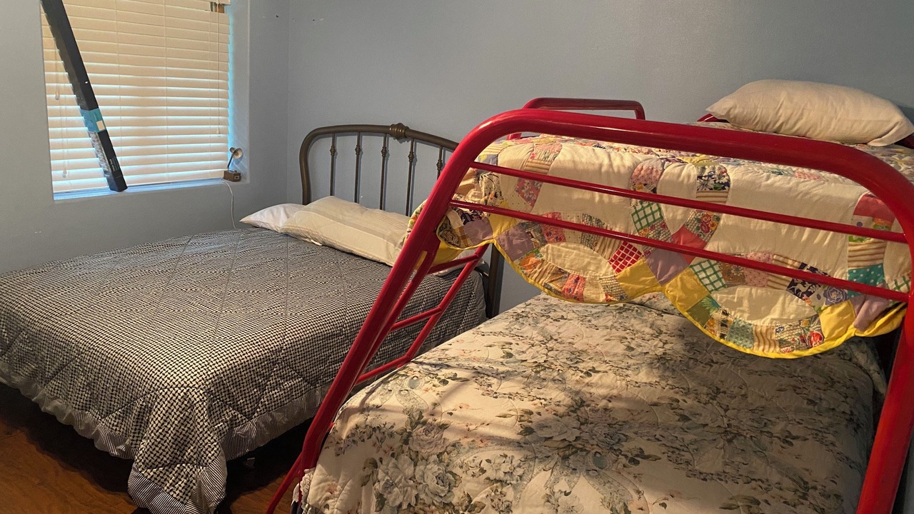 Photo of Bedroom in Cascade
