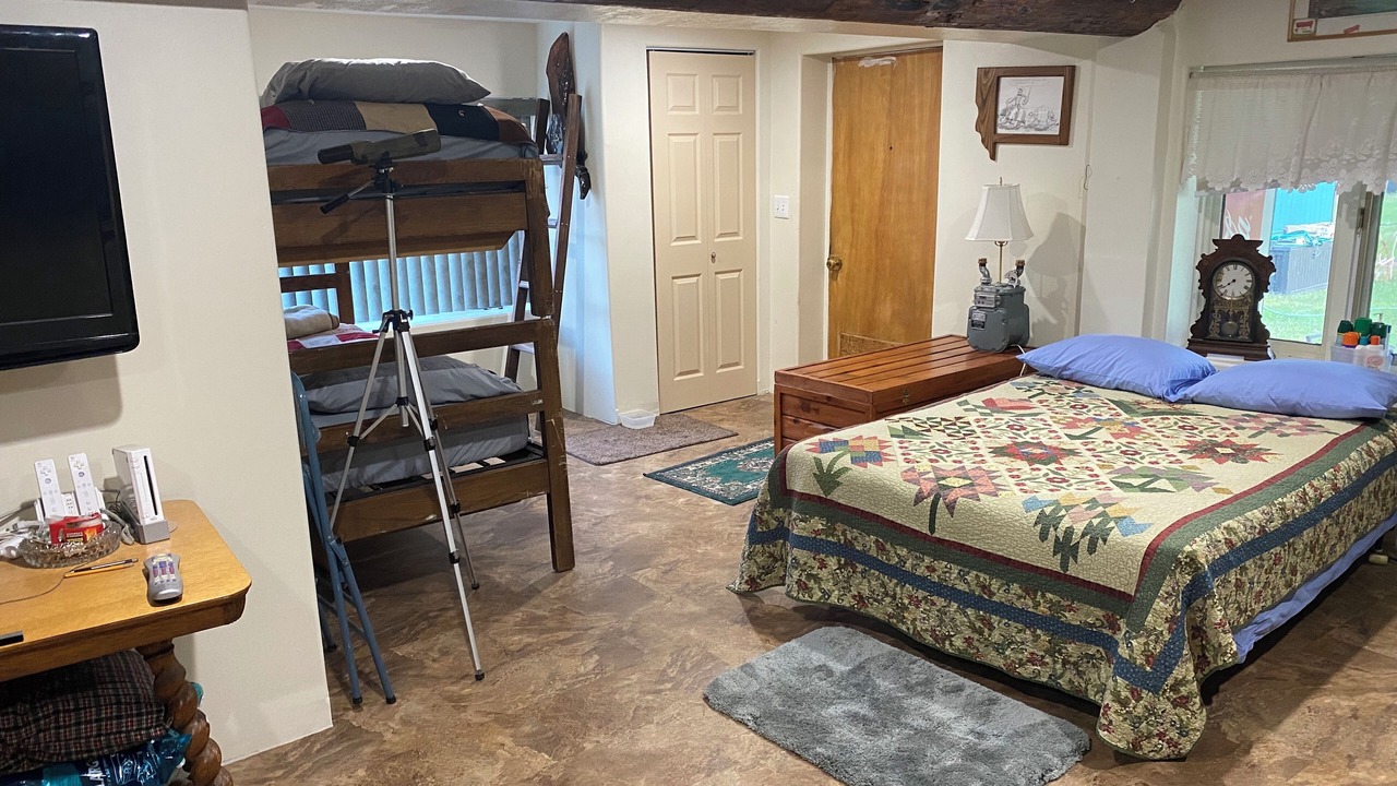 Photo of Bedroom in Cascade