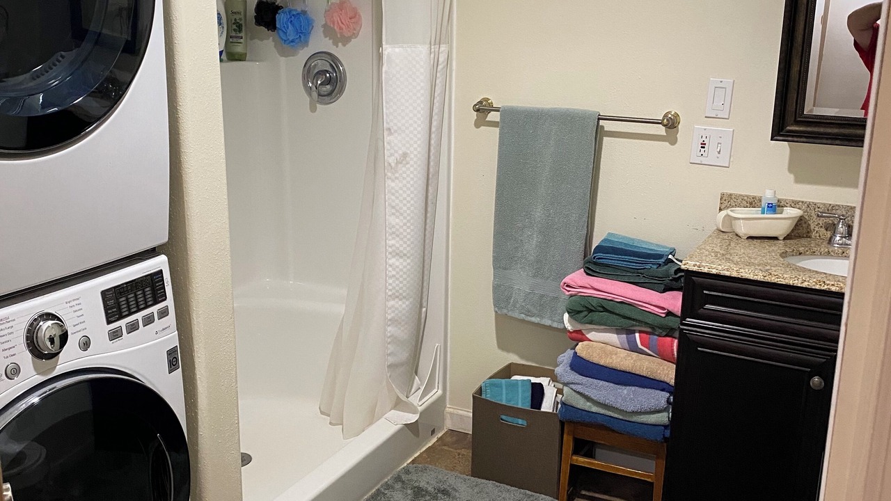 Photo of Bathroom in Cascade