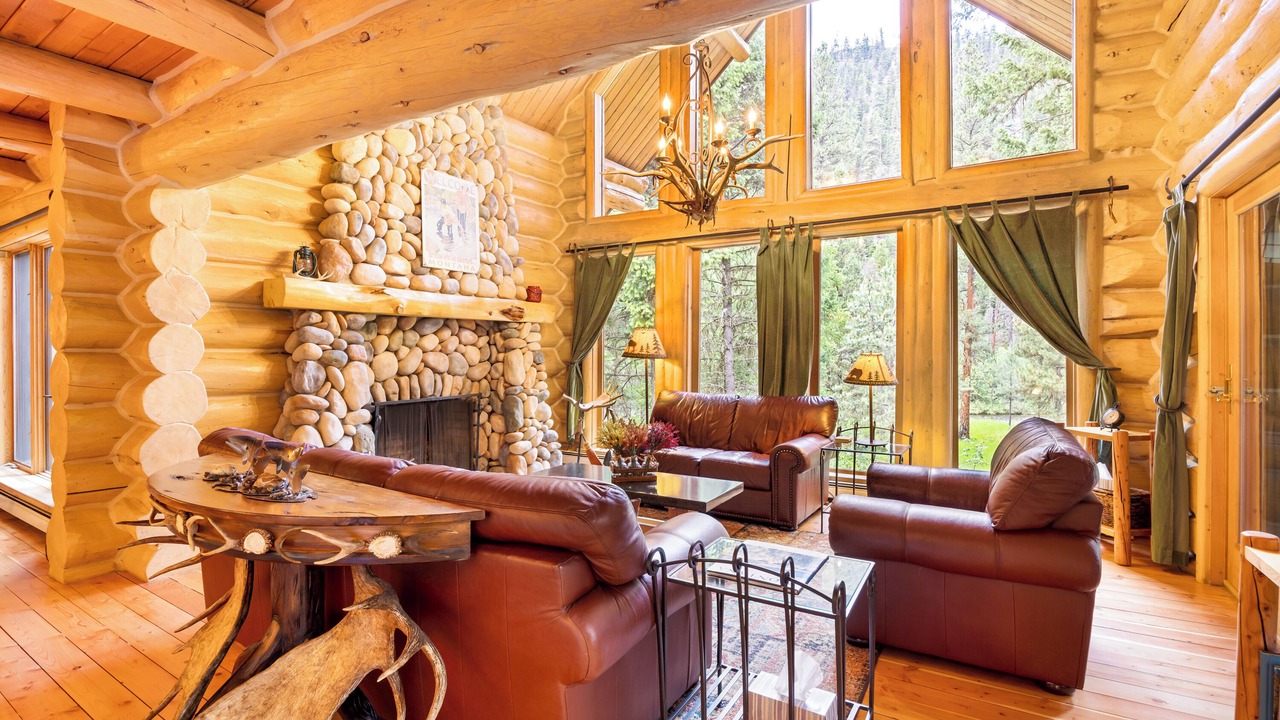 Photo of Livingroom in Clinton