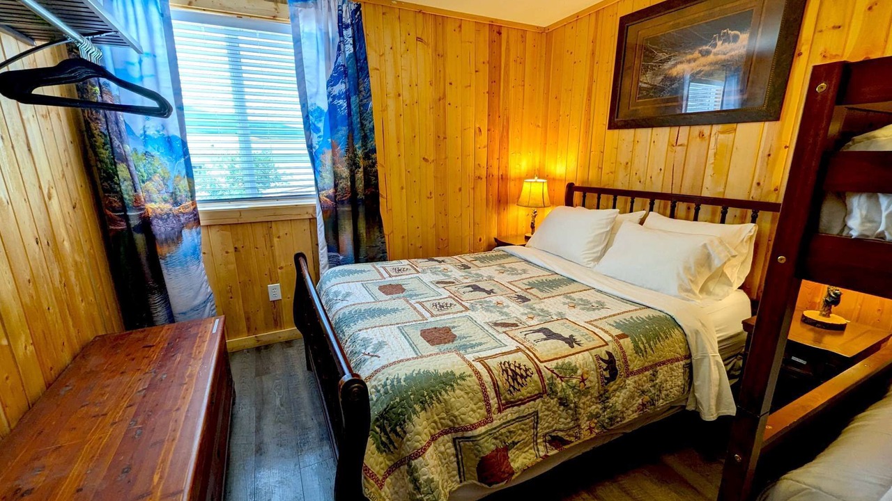 Photo of Bedroom in Gardiner
