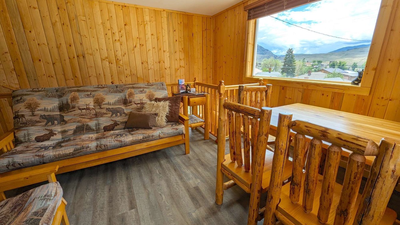 Photo of Livingroom in Gardiner