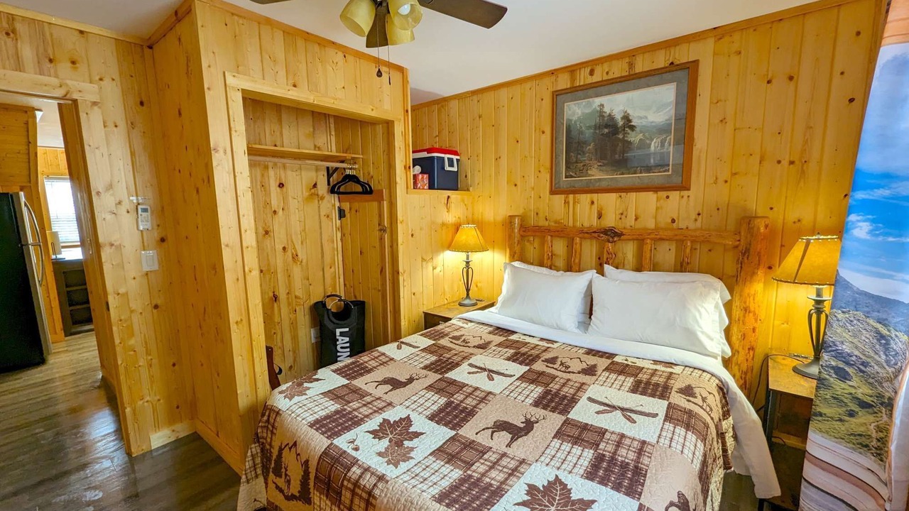 Photo of Bedroom in Gardiner