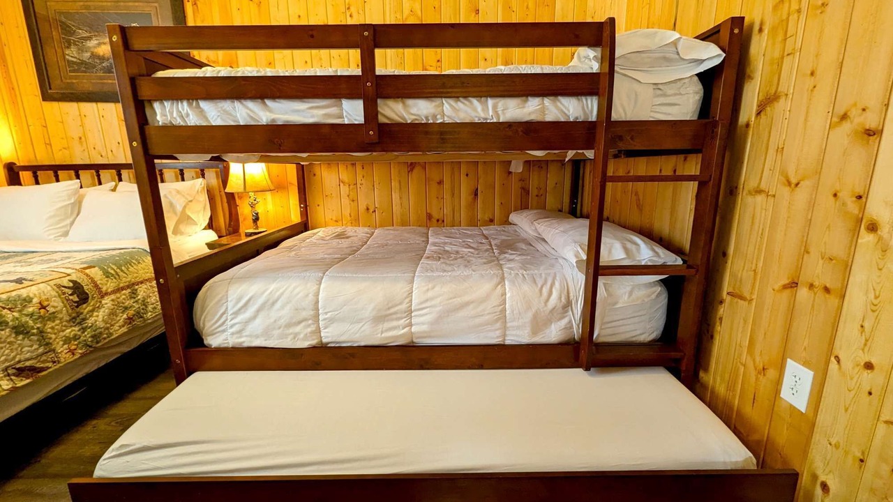Photo of Bedroom in Gardiner