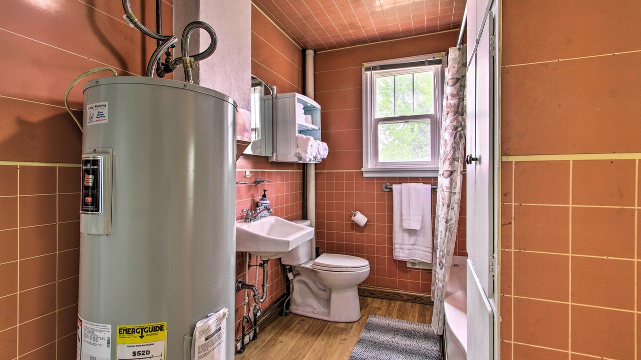 Photo of Bathroom in Grantsdale