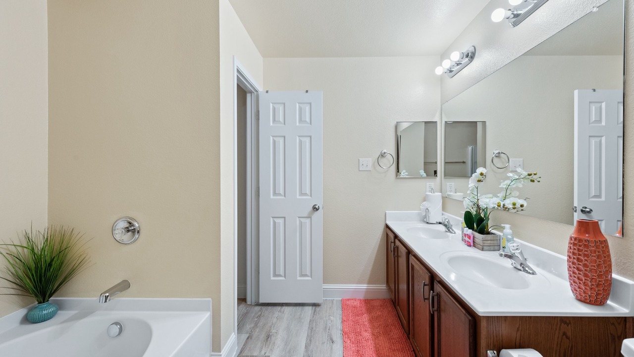 Photo of Bathroom in Frisco