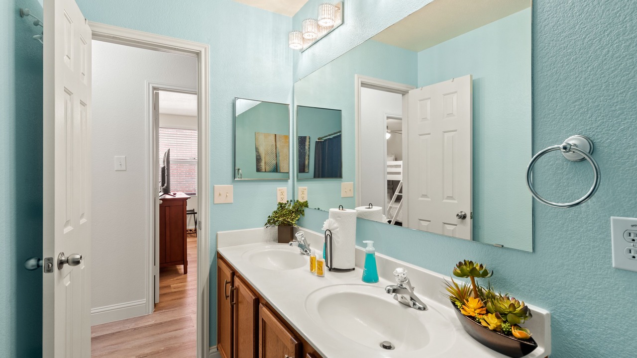 Photo of Bathroom in Frisco