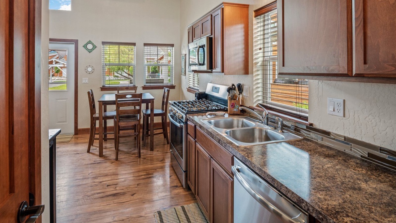 Photo of Kitchen in Dover Bay