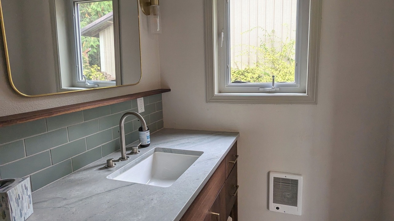 Photo of Bathroom in Hamma Hamma