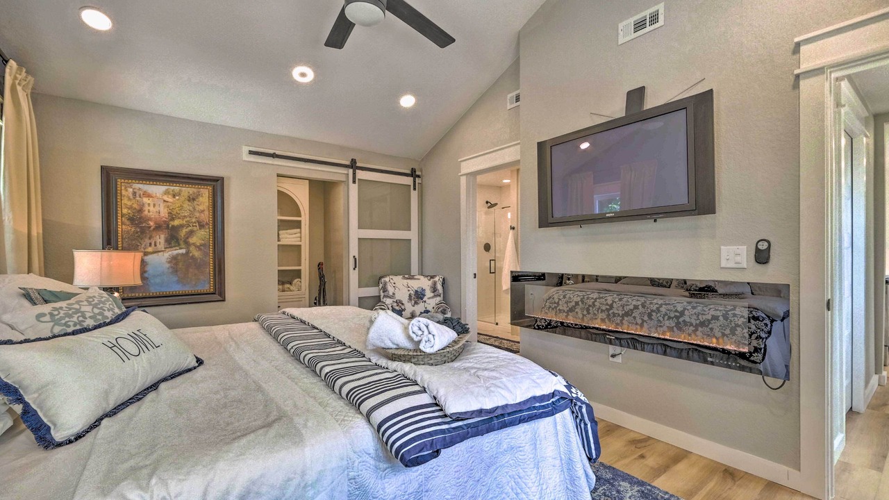 Photo of Livingroom in Rogers