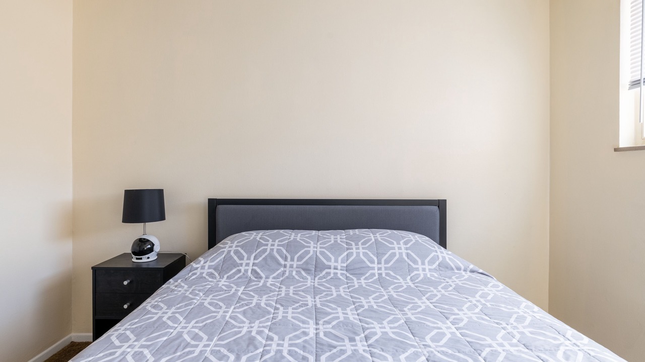Photo of Bedroom in Fairview Park