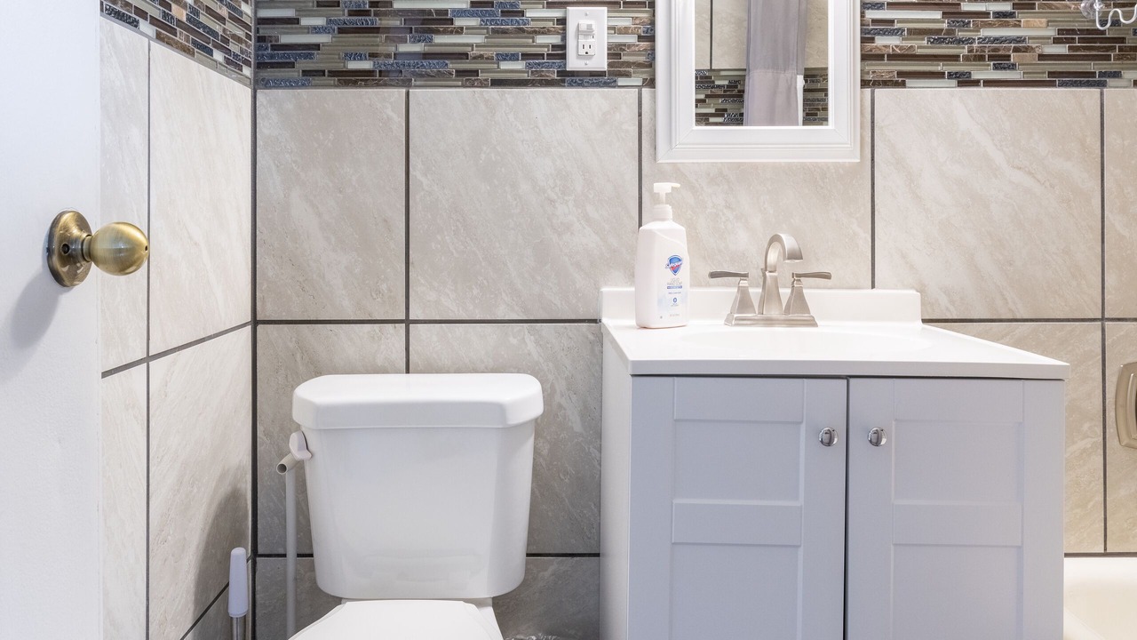 Photo of Bathroom in Fairview Park