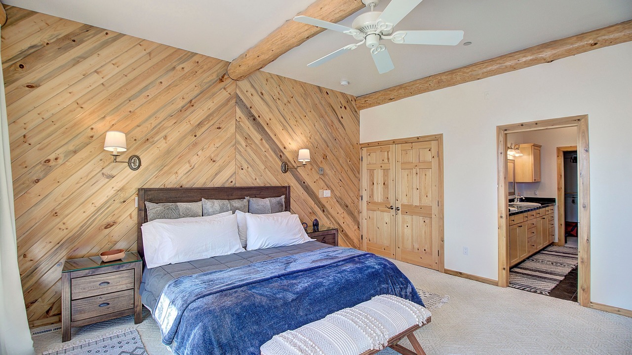 Photo of Bedroom in Dayton