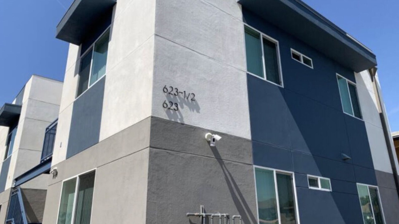 Photo of Outdoor in Wilshire