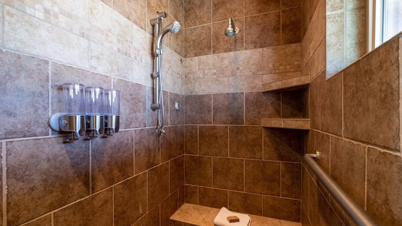 Photo of Bathroom in Emigrant
