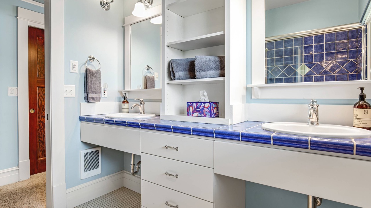 Photo of Bathroom in North End