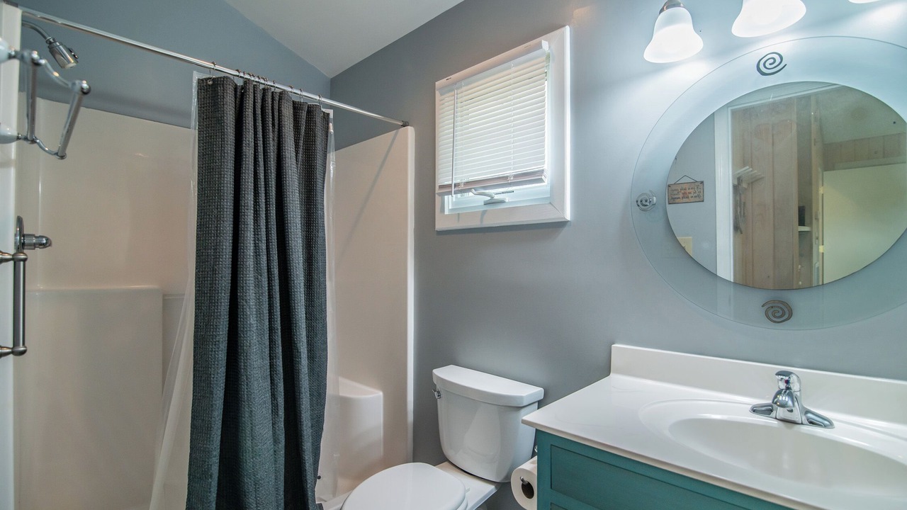 Photo of Bathroom in North Litchfield Beach