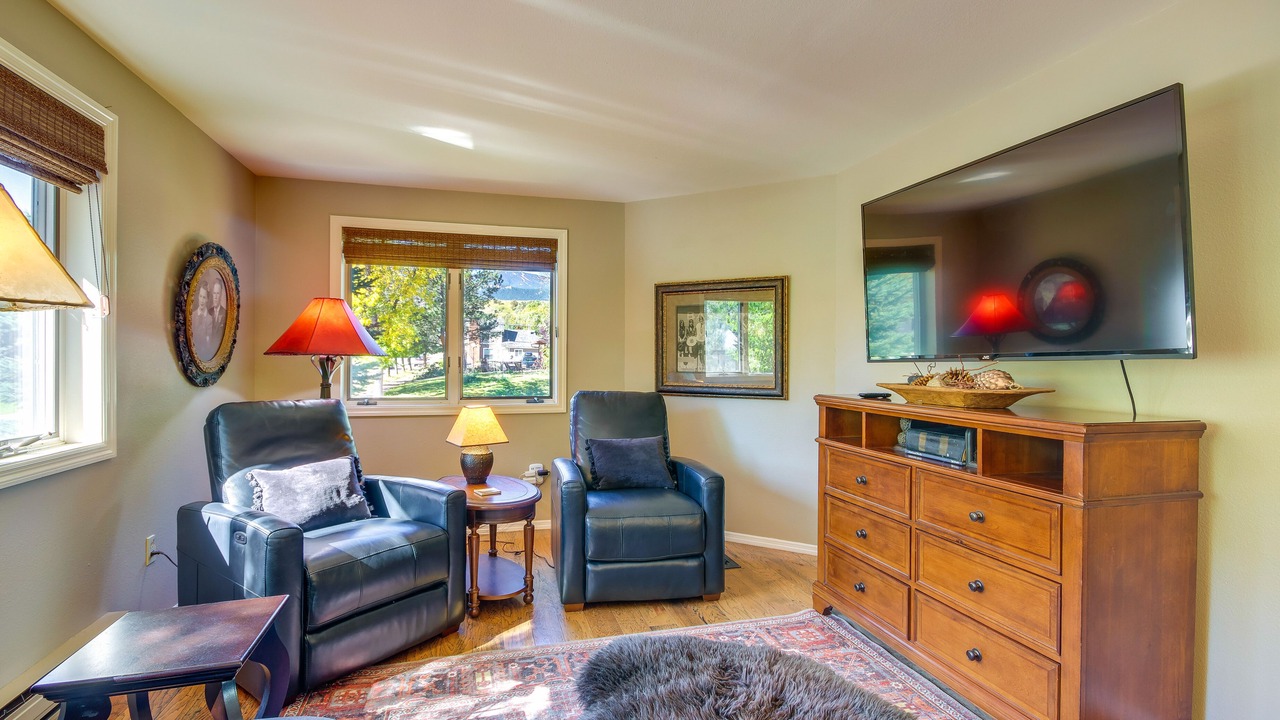 Photo of Livingroom in Red Lodge