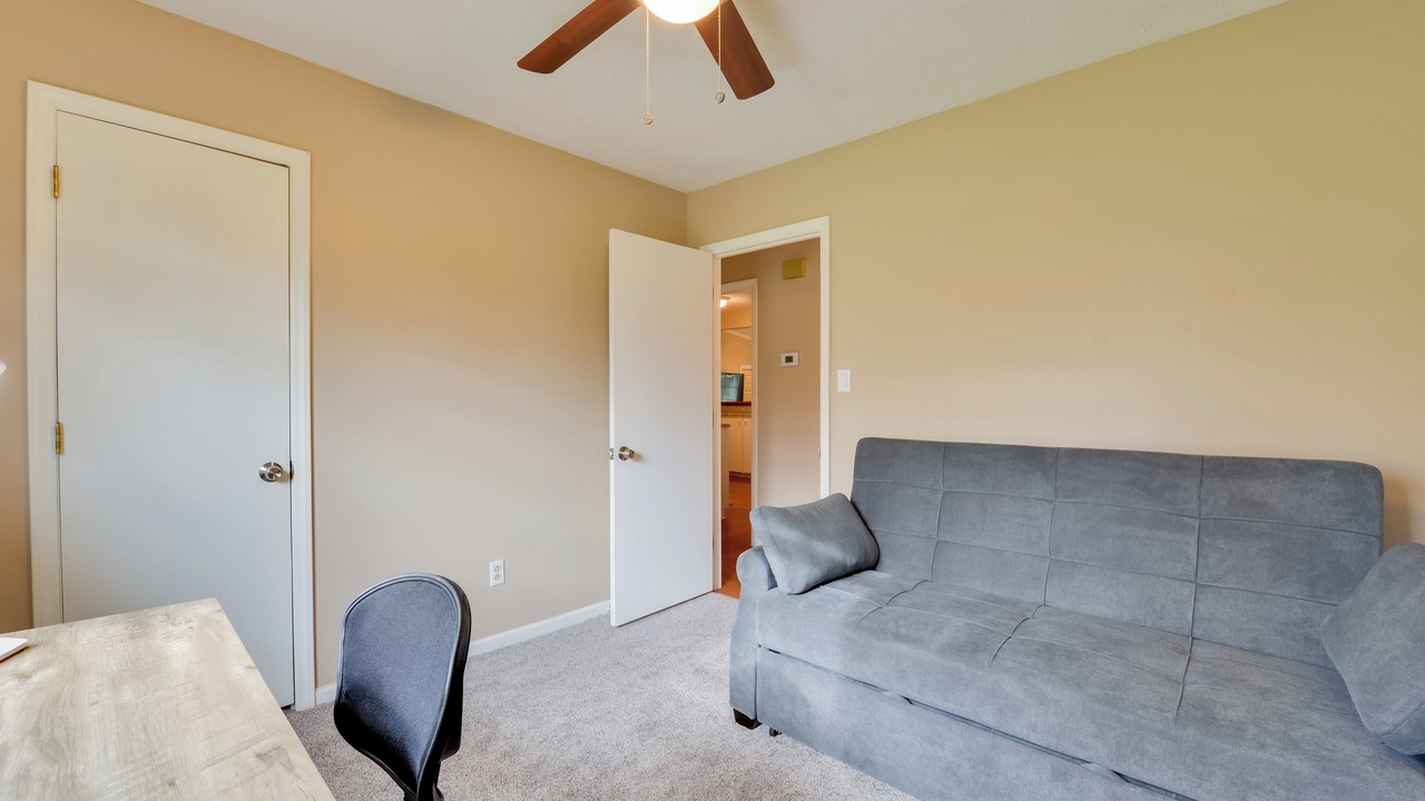 Photo of Livingroom in Matthews