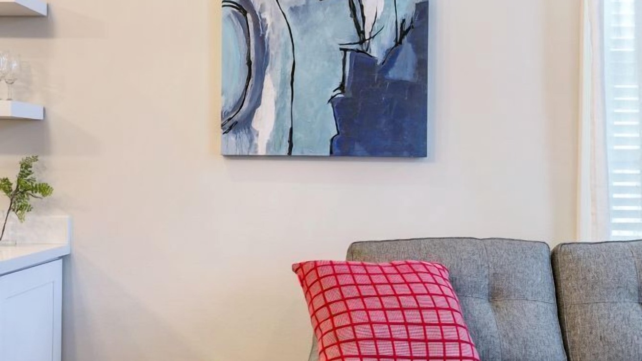 Photo of Livingroom in Faubourg Lafayette