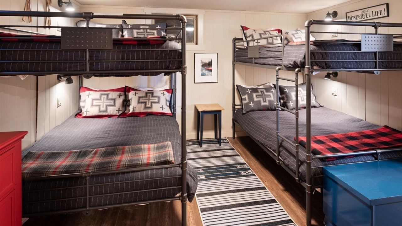 Photo of Bedroom in Ponder Point