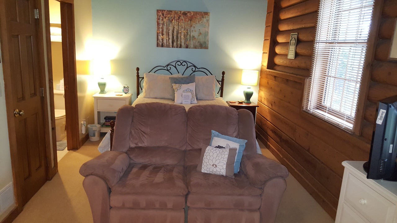 Photo of Bedroom in Fredericktown