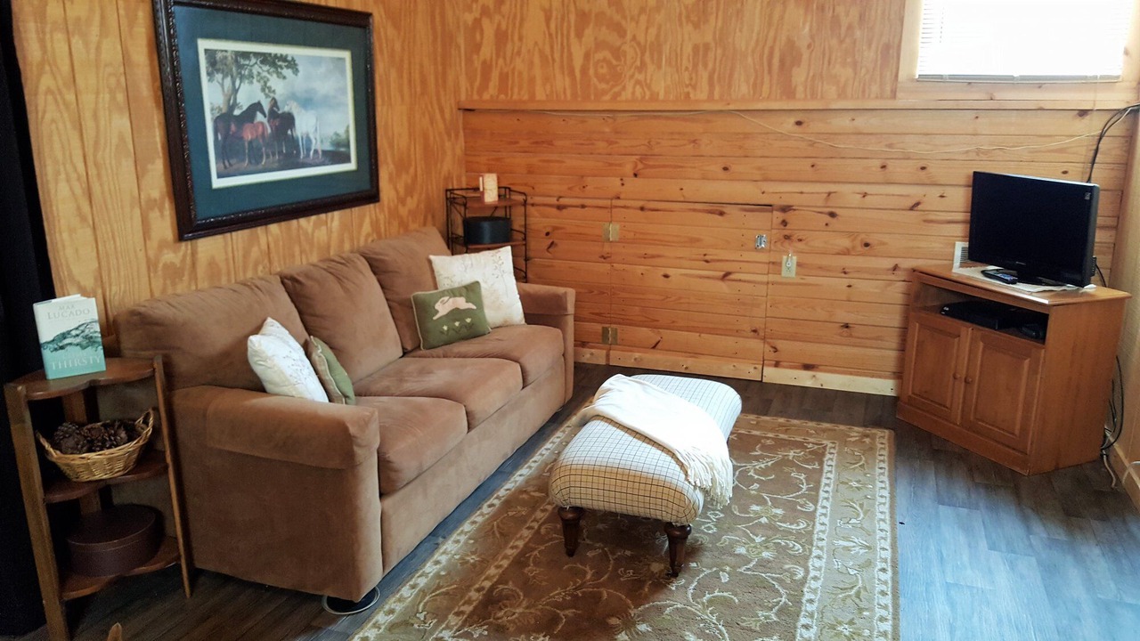Photo of Livingroom in Fredericktown