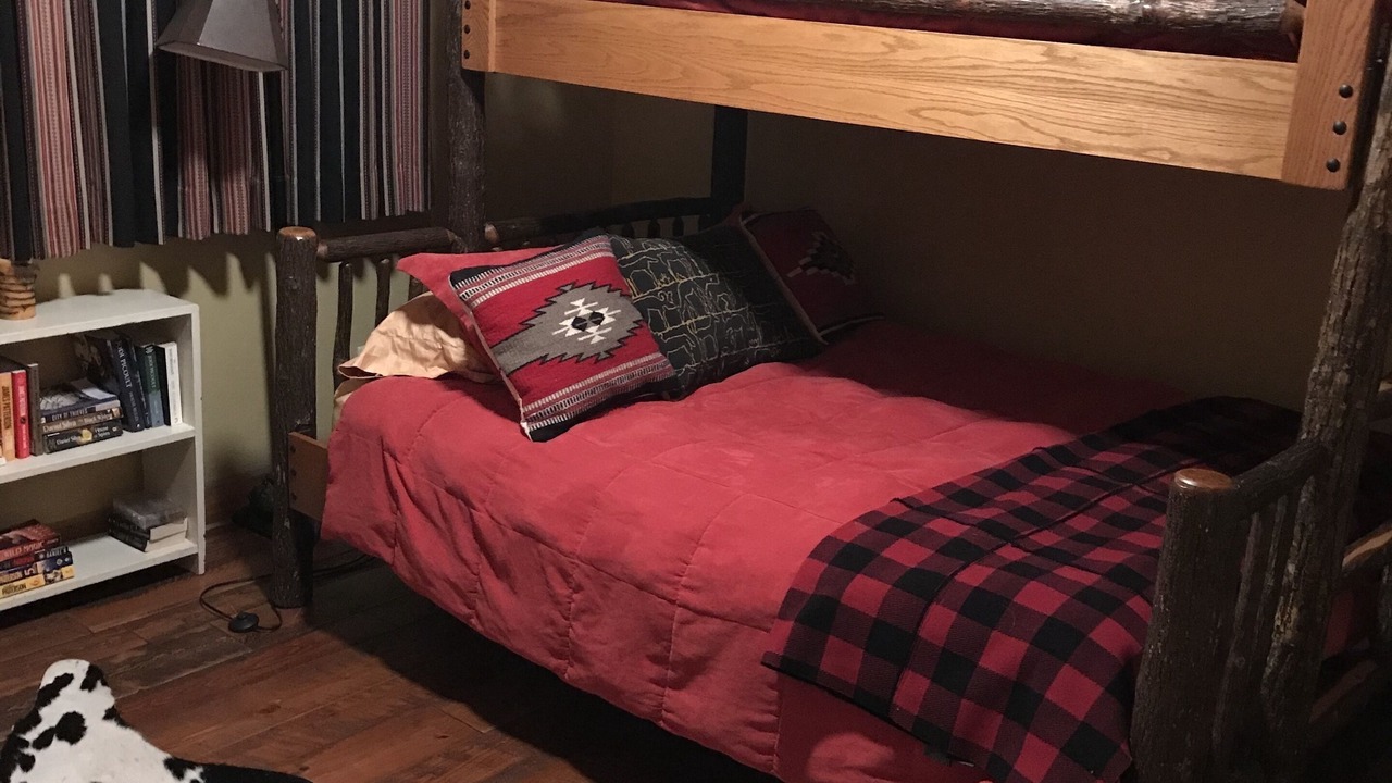 Photo of Bedroom in Cameron