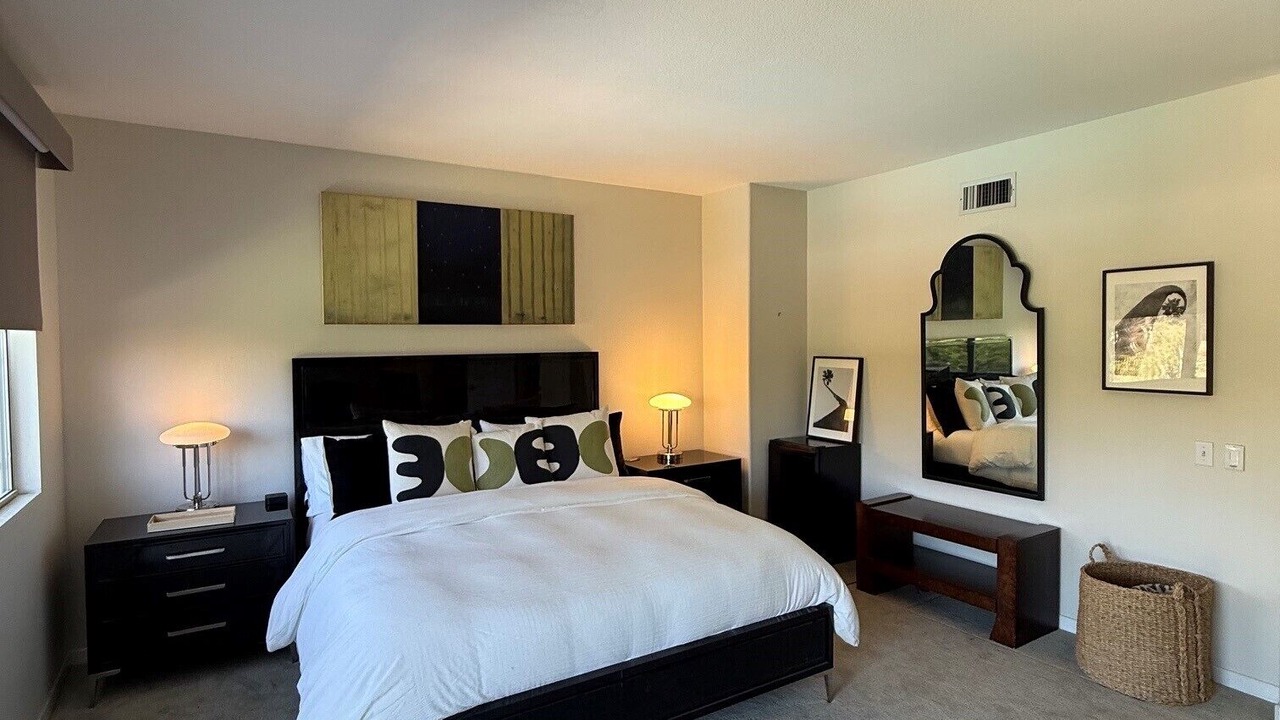 Photo of Bedroom in Huntington Beach
