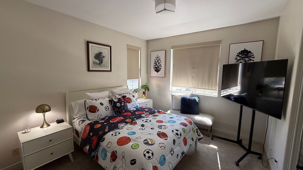 Photo of Bedroom in Huntington Beach