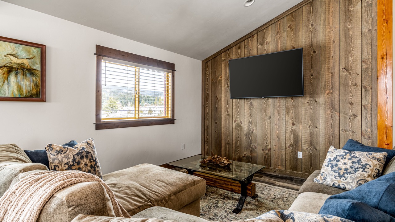 Photo of Livingroom in Porcupine Park