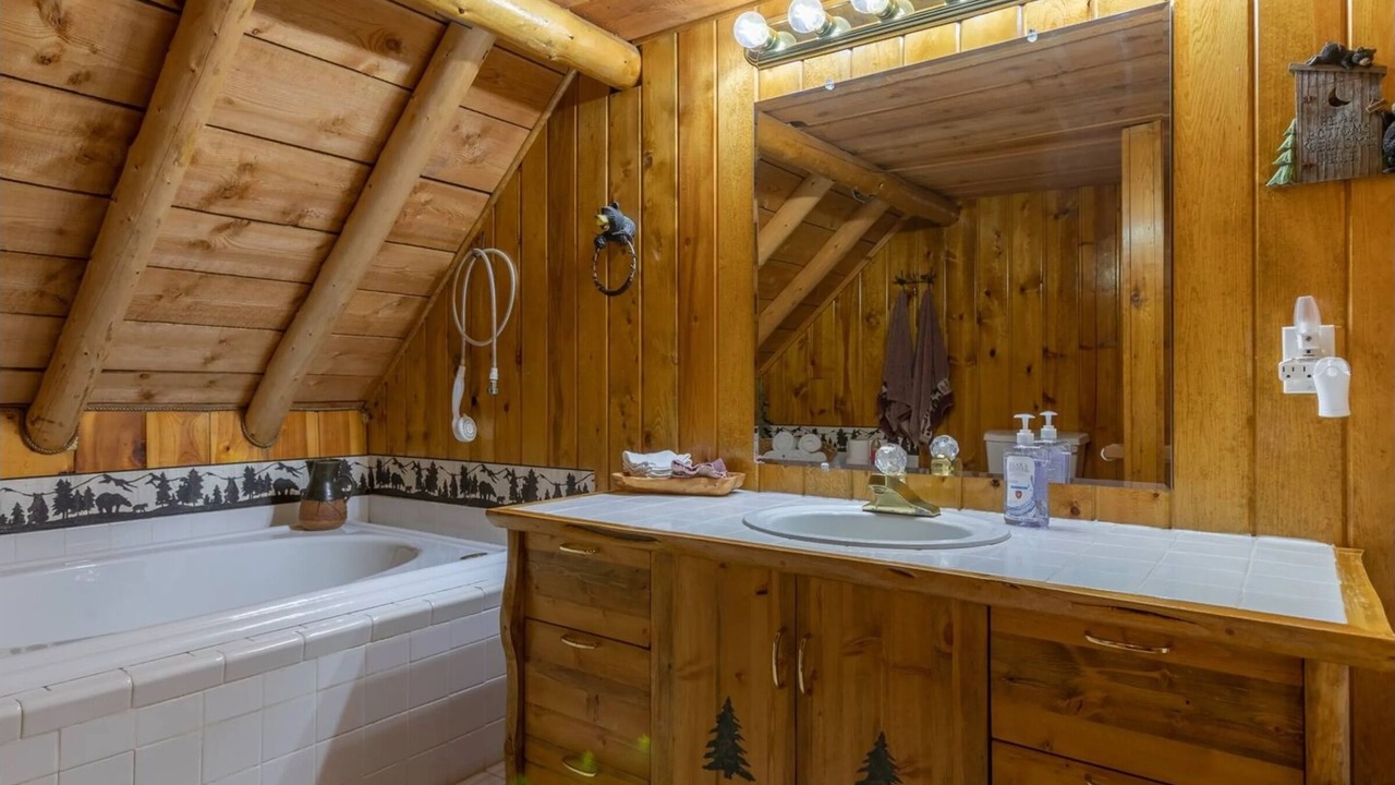 Photo of Bathroom in Last Chance