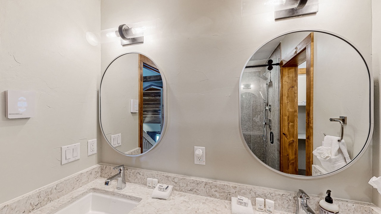 Photo of Bathroom in Big Horn