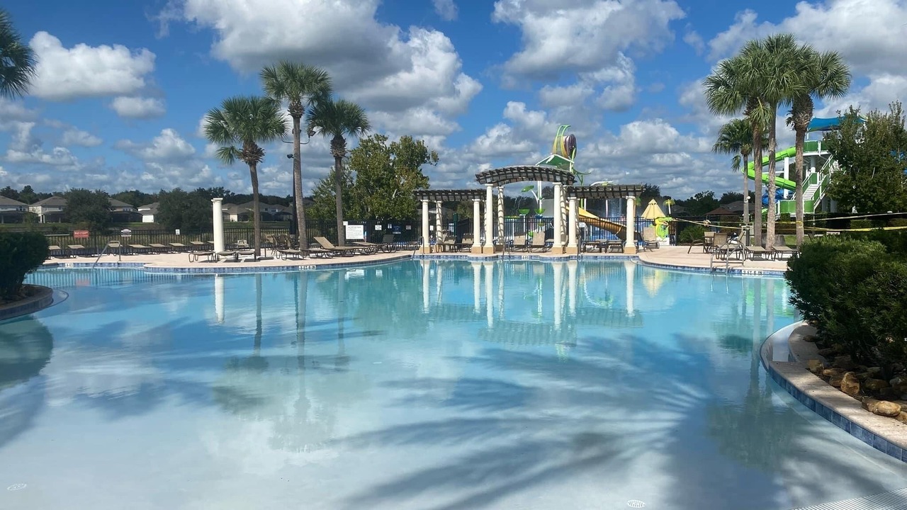 Photo of Outdoor in Windsor Hills