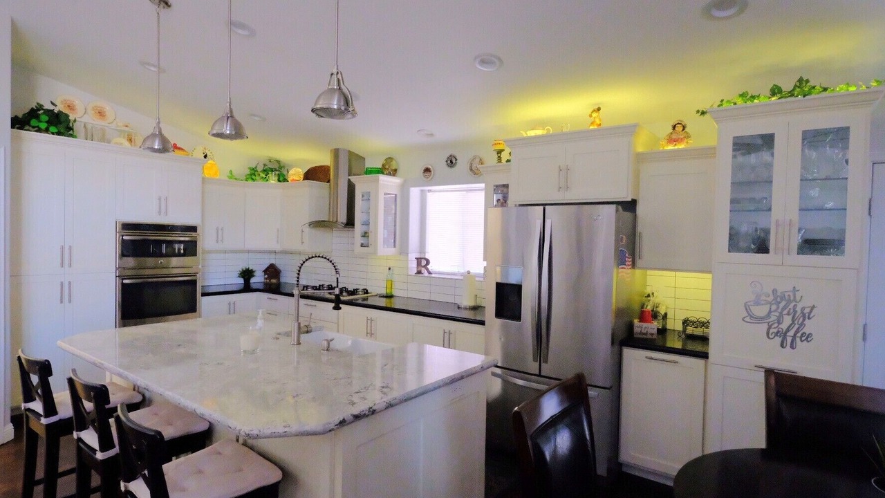 Photo of Kitchen in Adobe Highlands