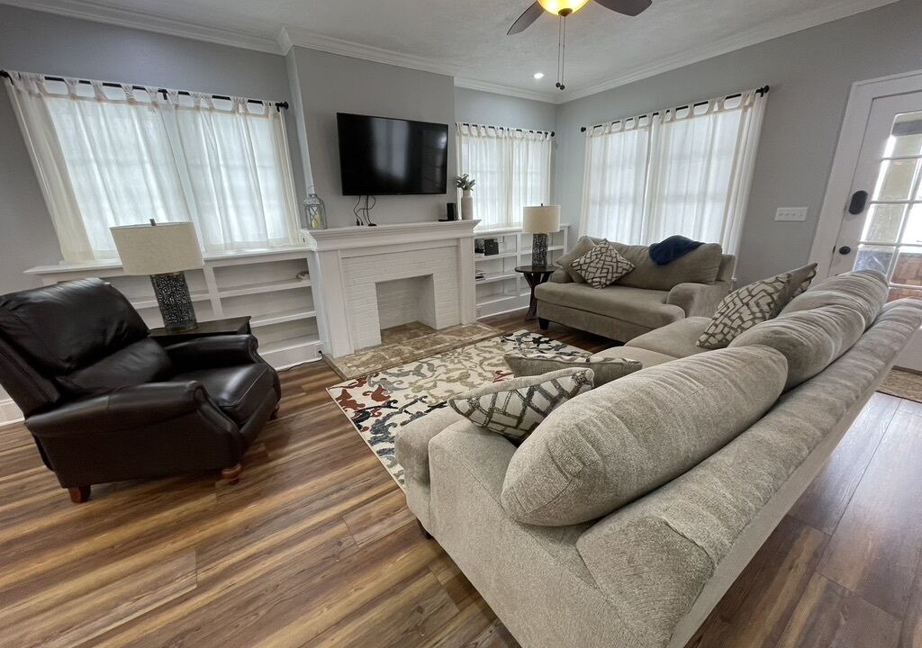 Photo of Livingroom in Buffalo